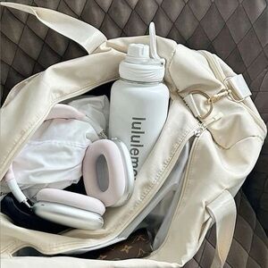 Meet your Posher, Kai